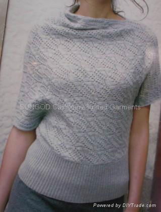 Ladies' cashmere knitwear turtleneck