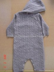 Infant cashmere knitwear