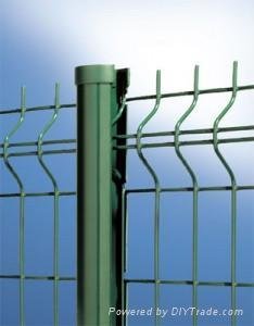welded mesh fence 