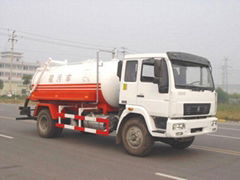 sinotruk howo suction truck