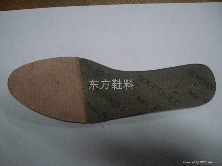  The shoes use the inside lining cardboard   3