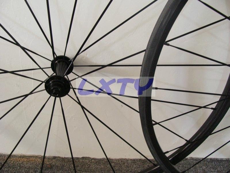 Carbon fiber road bike 20mm tubular tire 2