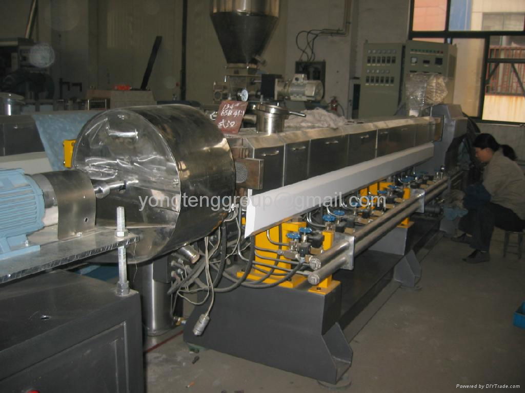 SHJ35 twin screw extruder(lab extruder PE/PP/ABS/PC) 2