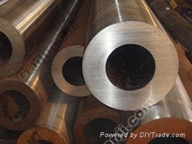 ASTM A335 P22 Alloy steel pipe 4