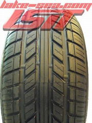 UHP tire Z-100 (215/55R17)