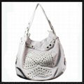 PU fashion handbag in white  3