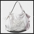 PU fashion handbag in white  4