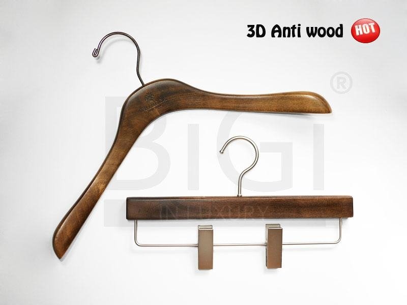 Wood hanger with vintage finishing
