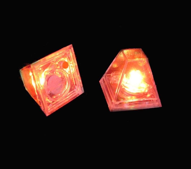 plastic LED flash ice cube 2