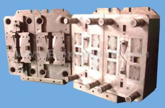 Plastic Injection Mould 4