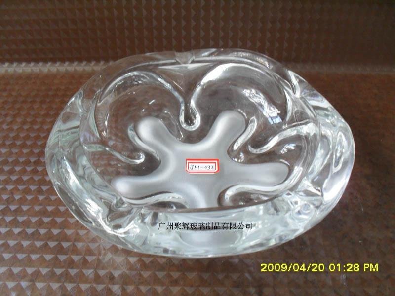 水花式玻璃烟灰缸 2
