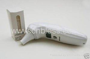 digital ear thermometer with high quality 3