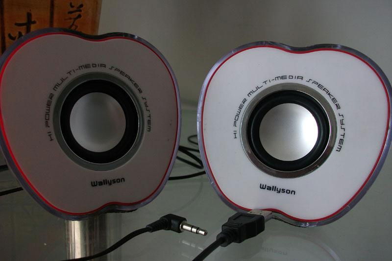 mini speaker 2