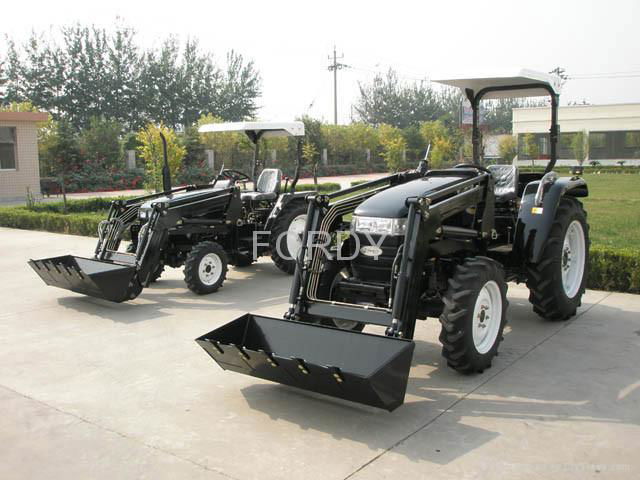 3-POINT HITCH FRONT END LOADER 3
