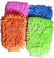 car cleaning glove 2