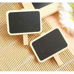 Small wood blackboard with clip