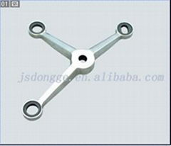 Three-arm spider fitting for glass