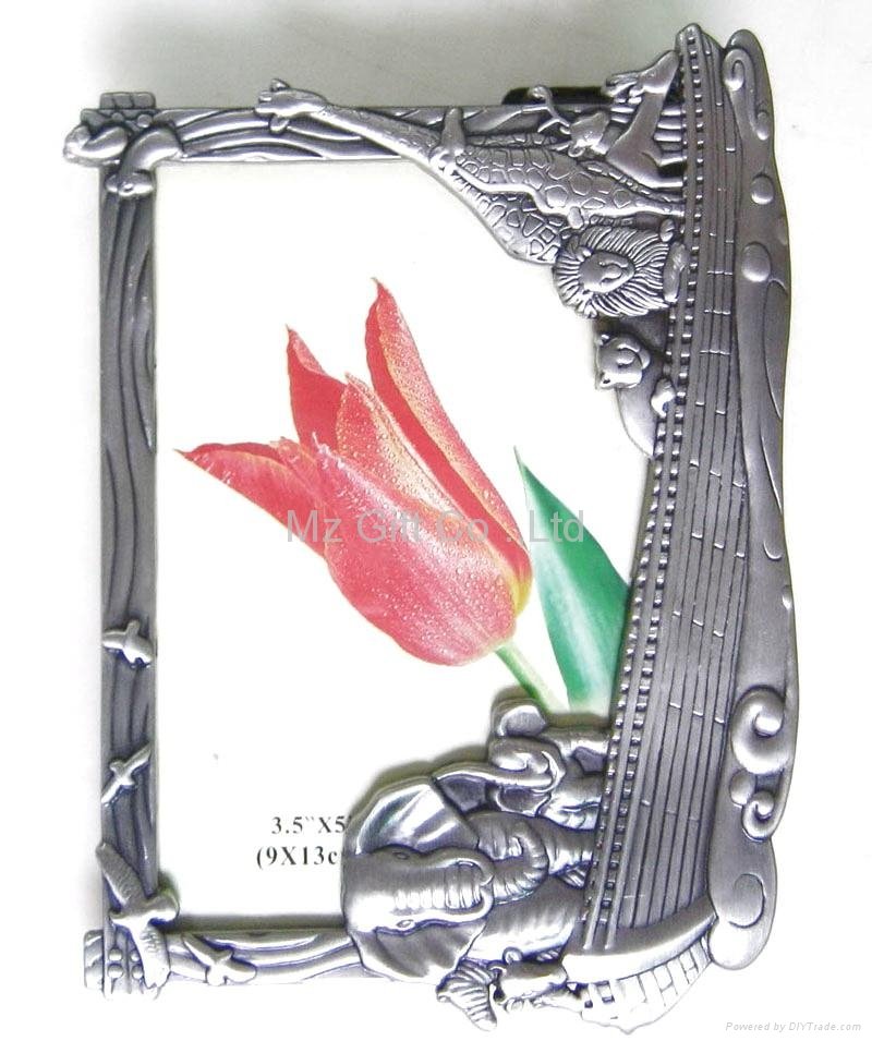 Amazing Metal photo Frame with dolphin 5