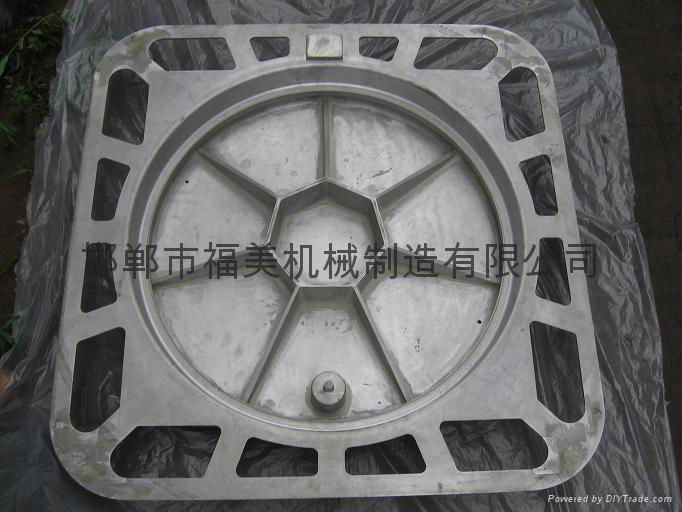 round manhole cover 5