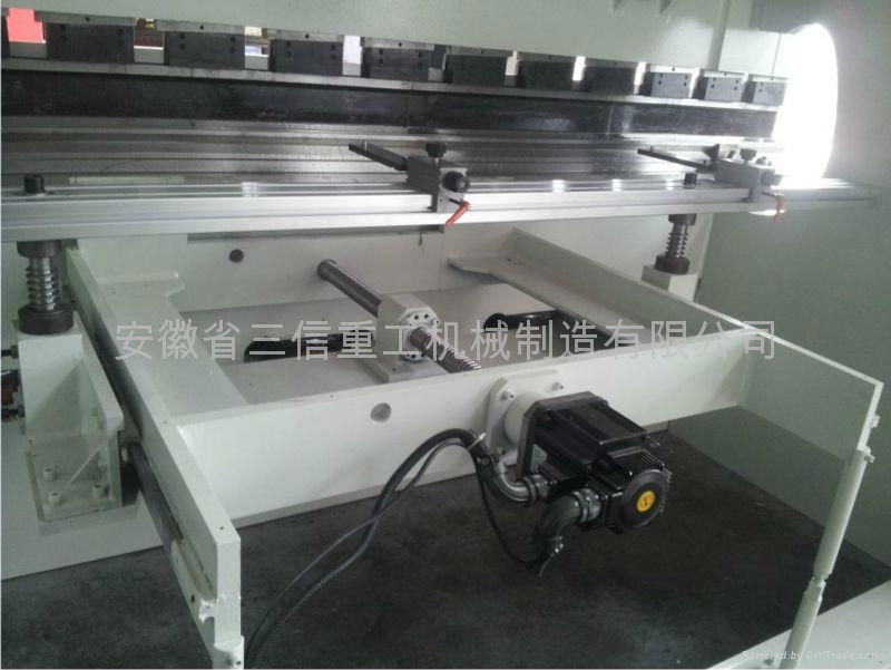 Hydraulic CNC Press Brake/Plate Bender 2