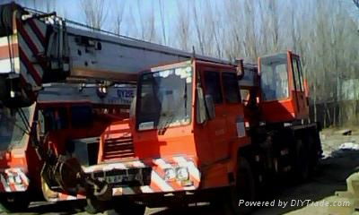 2004年浦沅16噸吊車