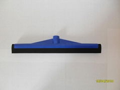 Mop squeegees in natural rubber