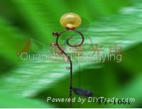 Solar lawn light