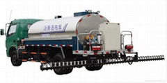 asphalt distributor