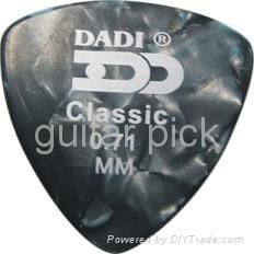 guitar pick 3