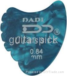 guitar pick 4