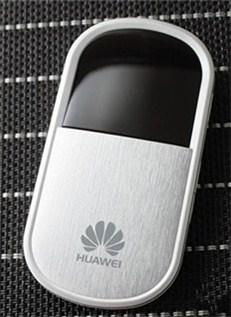 UNLOCKED HUAWEI E5830 MiFi MOBILE WiFi iPad Mobile Broadband ROUTER