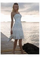 Gorgeous Strapless Short Wedding Dress 