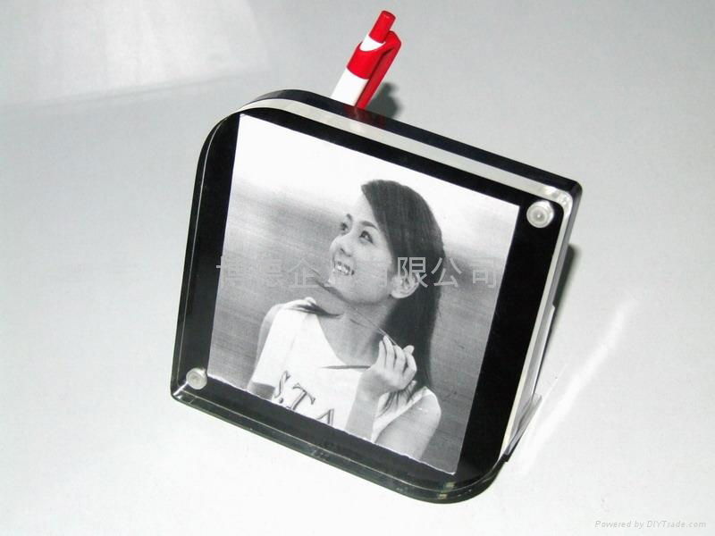 Acrylic photo frame 2