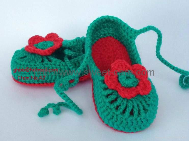 100% Hand made Hand Knit Crochet Flower Baby Shoes（Item No.42）