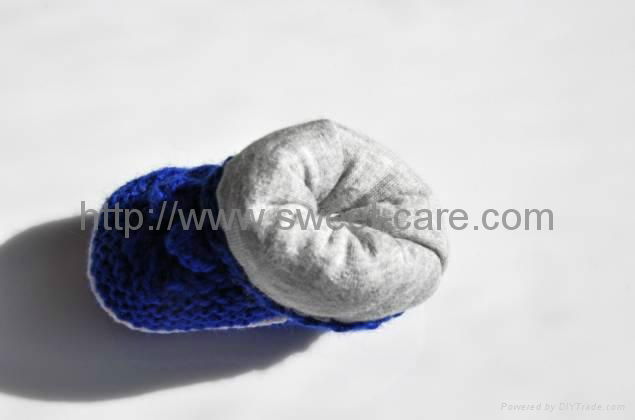 2012 new design hot sale hand crochet knit cotton baby shoes (Item No.2) 2
