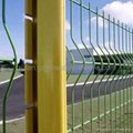 Welded wire mesh fence 1