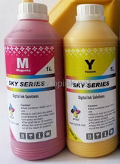 Solvent ink for outdoor printing