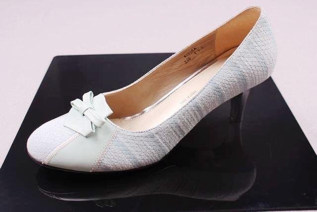 Stock Leather Women shoes  3