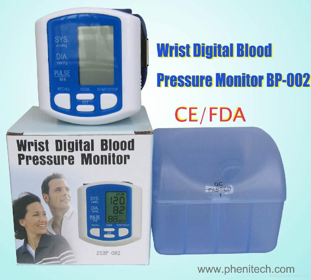Digital wrist blood pressure monitor BP-002 3