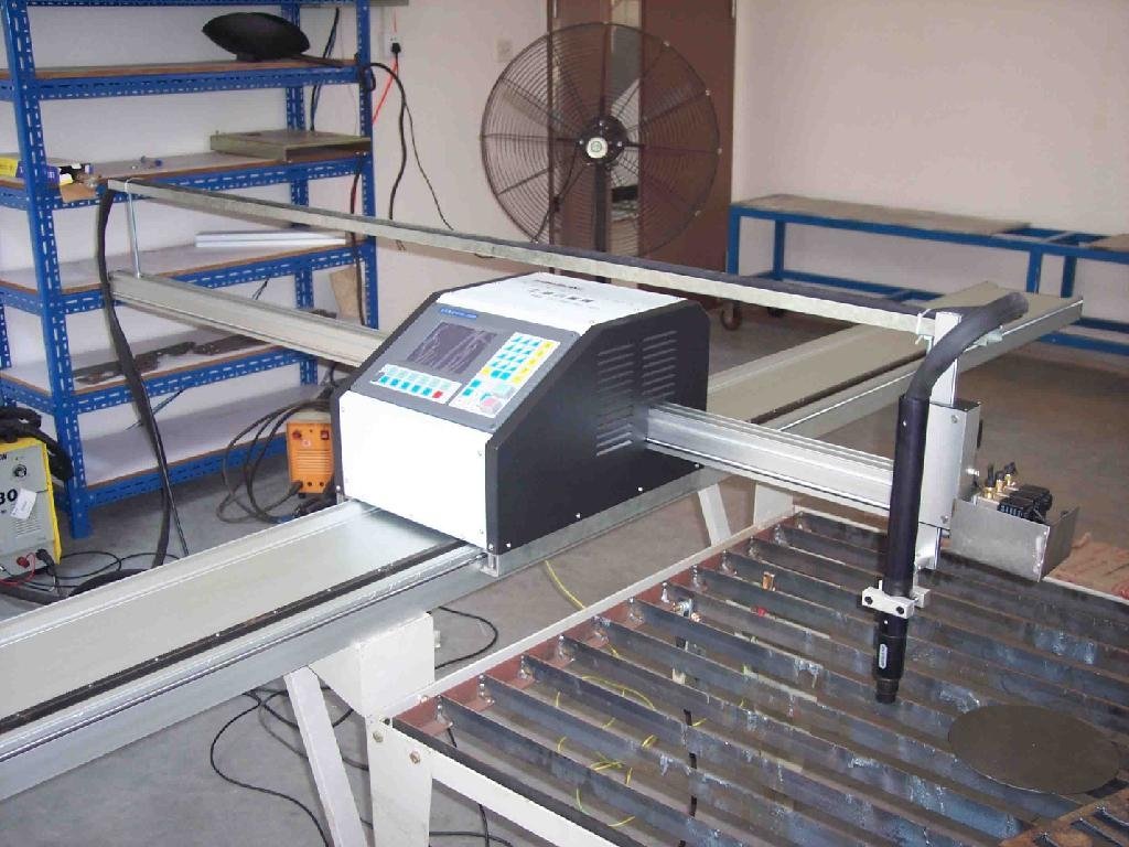CNC cutter machine 4