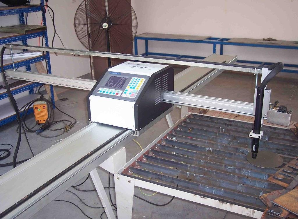 portable flame plasma CNC cutting machine 2