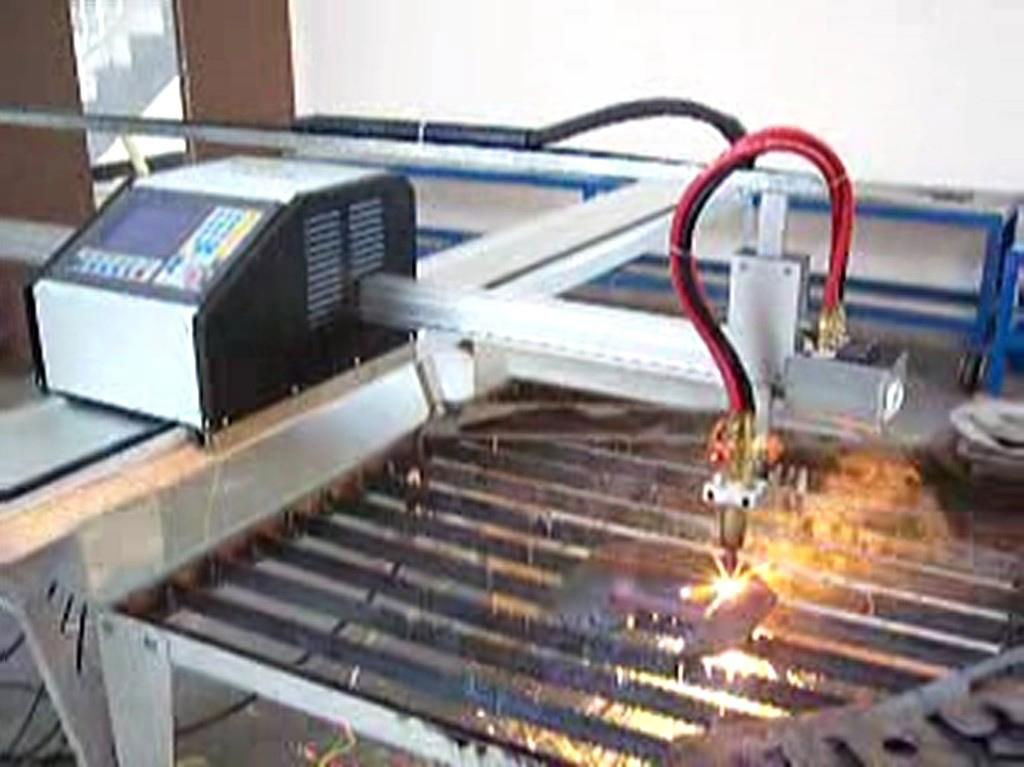 portable flame plasma CNC cutting machine 4