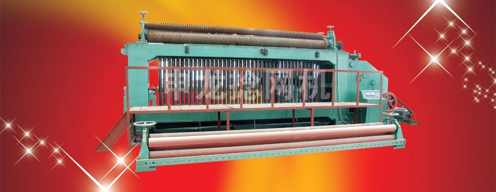 The NW-100 heavy-duty hexagonal net-twisting machine