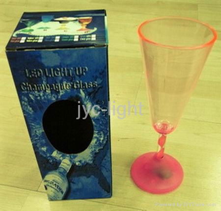 LED Champagne Glass 3