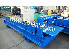 Color Steel wall panel roll forming machine   XF900