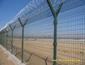 airport wire mesh fence  1