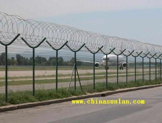 airport wire mesh fence  2