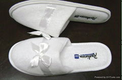 bow spa slippers