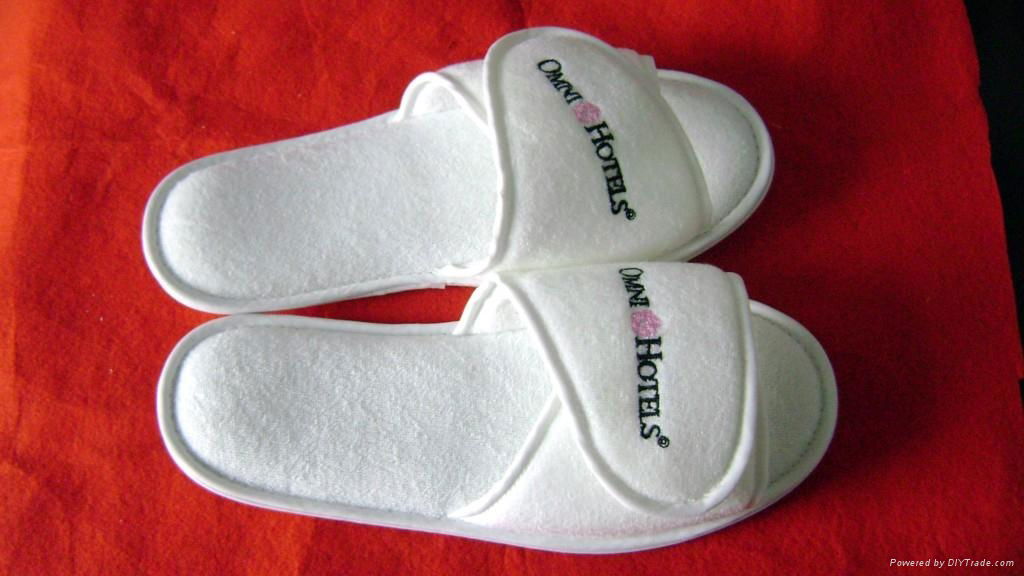 velcro terry slipper