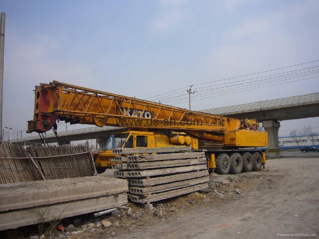 出售加藤120吨汽车起重机